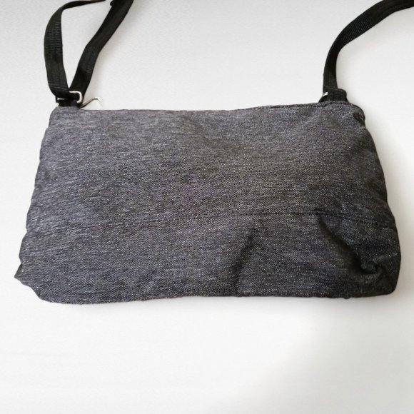 Dakine 100% Recycled Jacky Vintage Blue Denim Look Vegan Crossbody Bag - Picture 4 of 10